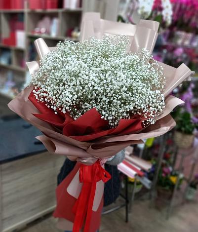 Букет цветов из: Гипсофила в Северо-Енисейский