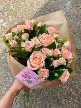 Букет цветов из:  Розы #REPLACE_PRED# Северо-Енисейский